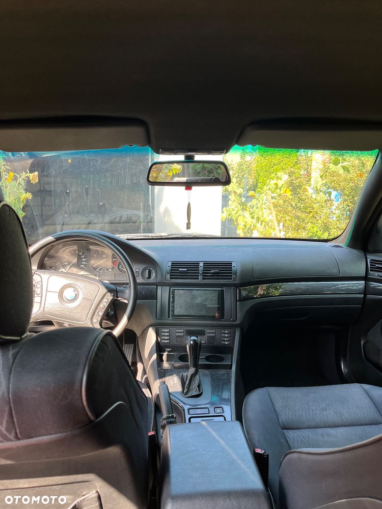 BMW Seria 5 - 9