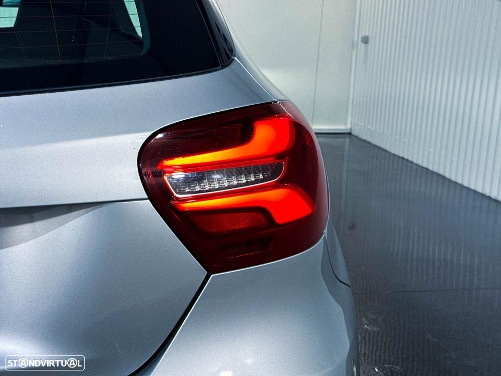 Mercedes-Benz A 180 - 55