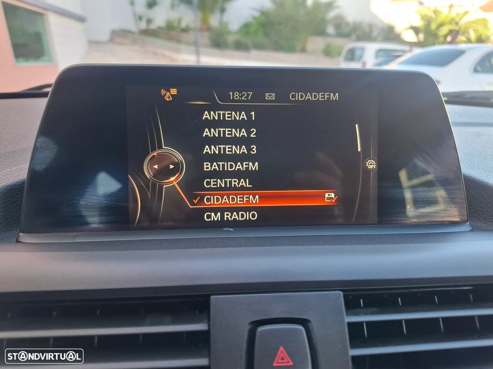 BMW 116 d EDynamics Advantage - 14