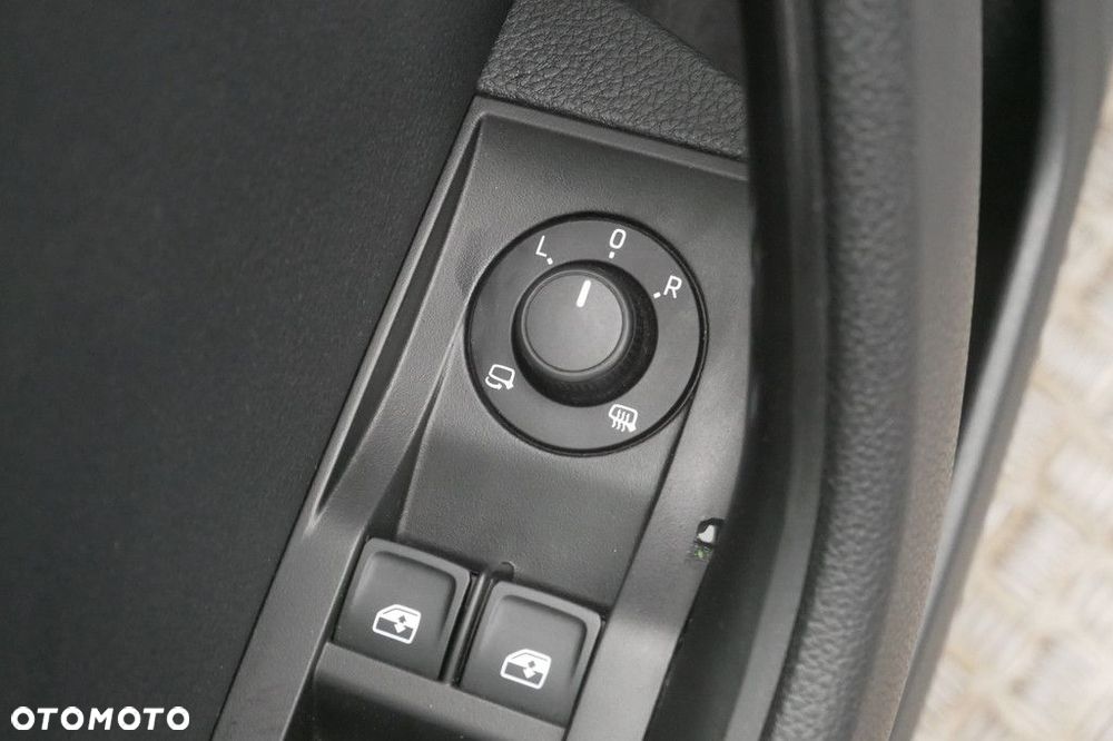 Skoda Superb 1.5 TSI Ambition DSG - 26