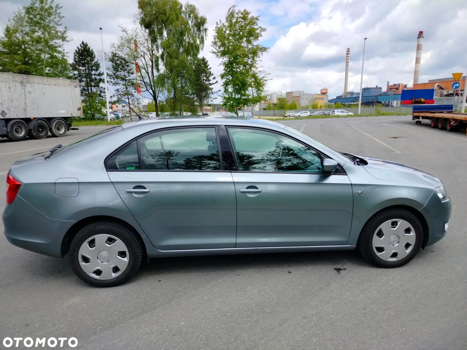 Skoda RAPID 1.2 TSI Ambition - 4