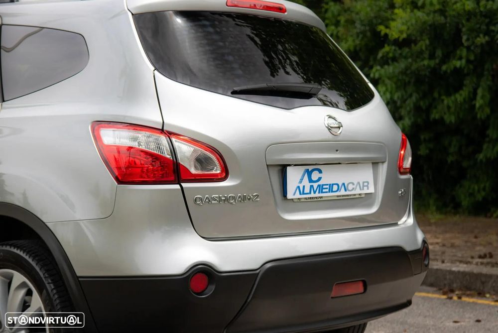 Nissan Qashqai +2 - 11