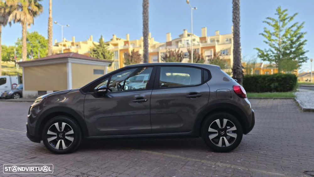 Citroën C3 1.2 PureTech Shine - 2