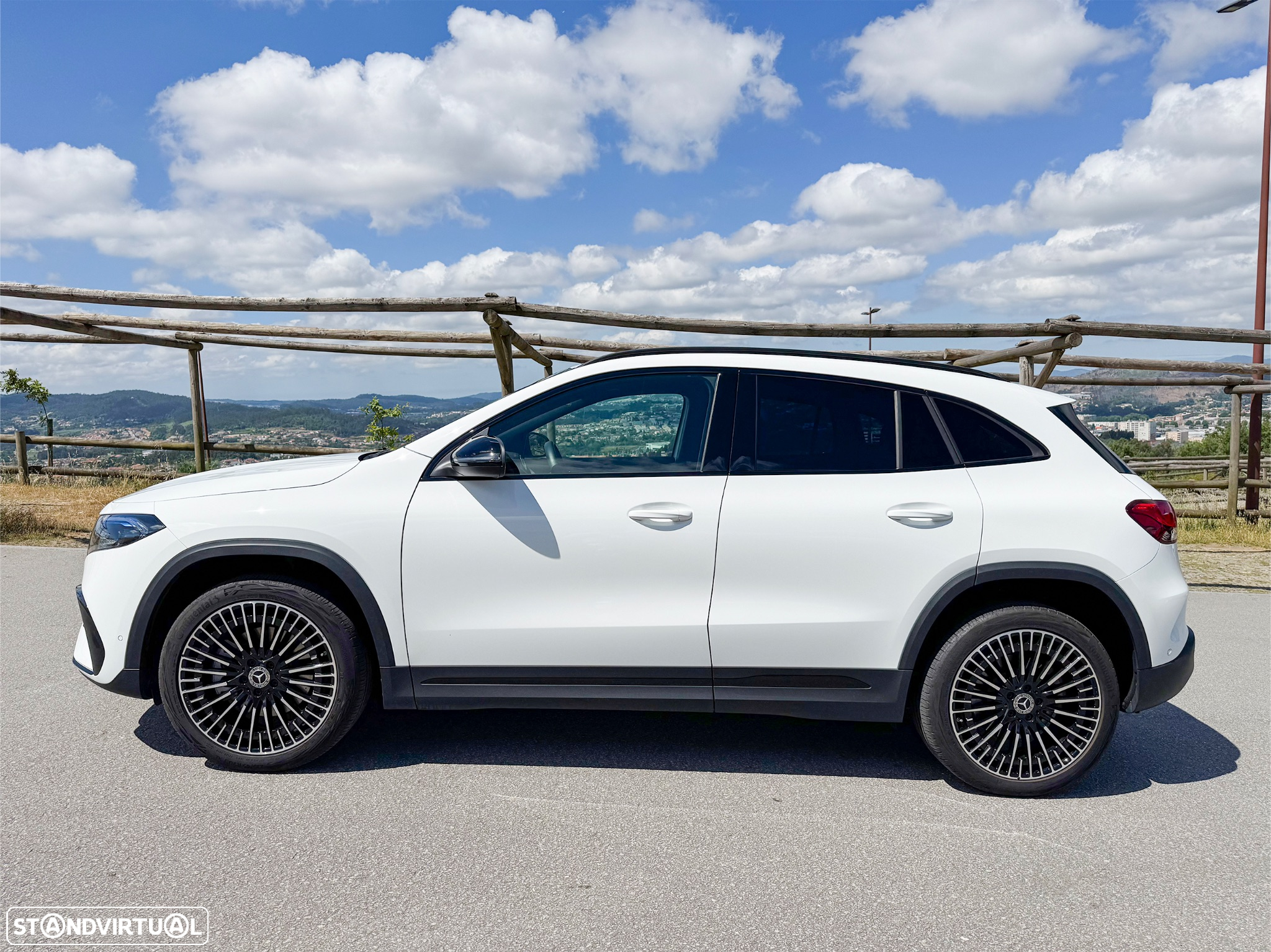 Mercedes-Benz EQA 250 AMG Line - 2