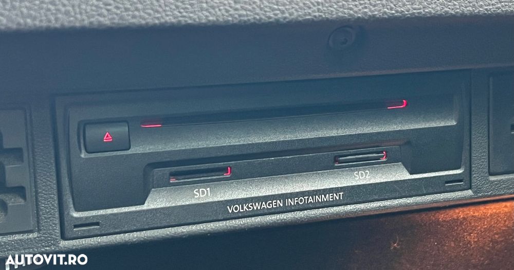 Volkswagen Golf 1.4 TSI BlueMotion Technology Lounge - 26