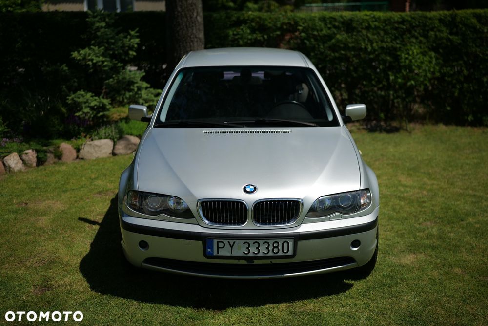 BMW Seria 3 320i - 3
