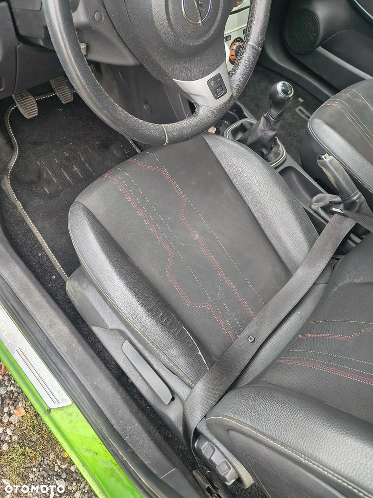 Opel Corsa - 16