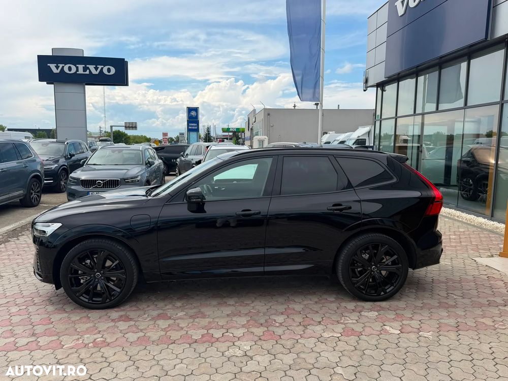 Volvo XC 60 T8 AWD AT PHEV Ultra Black Edition - 3
