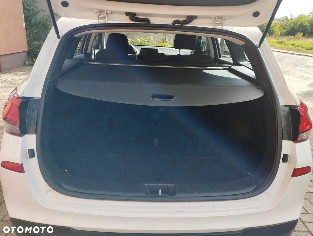 Hyundai i30 - 17
