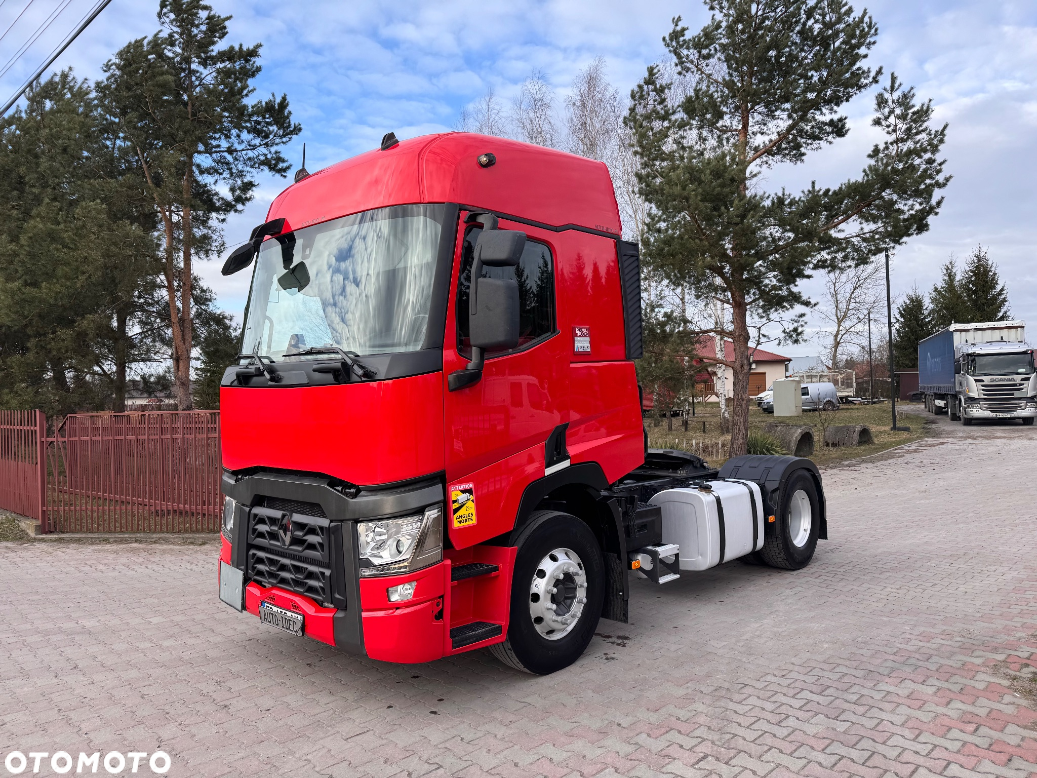 Renault T440  13 litrowy silnik !!! full ADR - 2