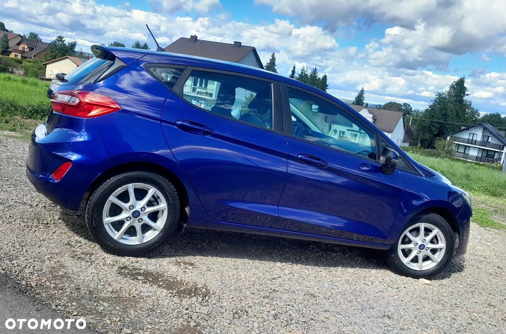 Ford Fiesta - 17