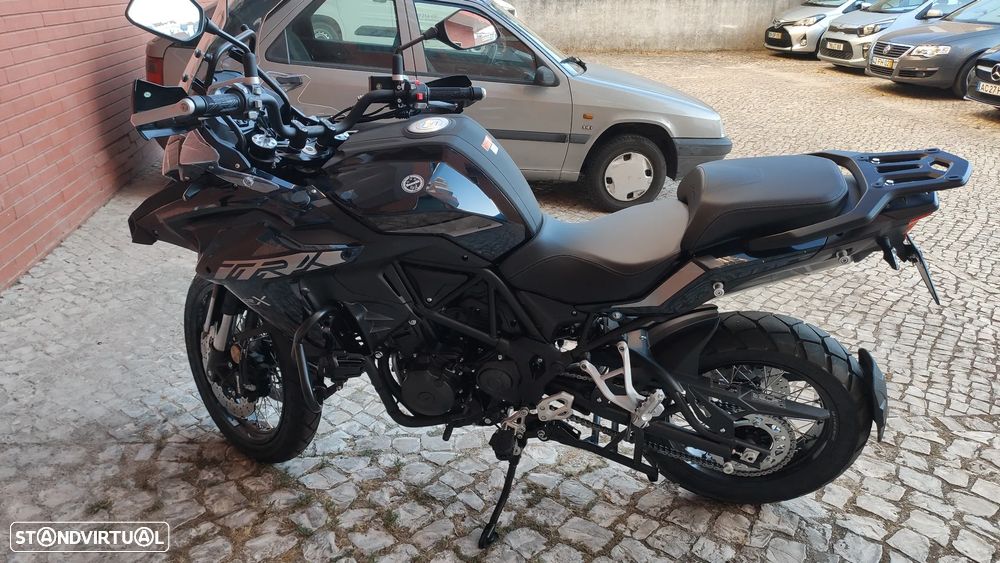 Benelli TRK 502 - 3
