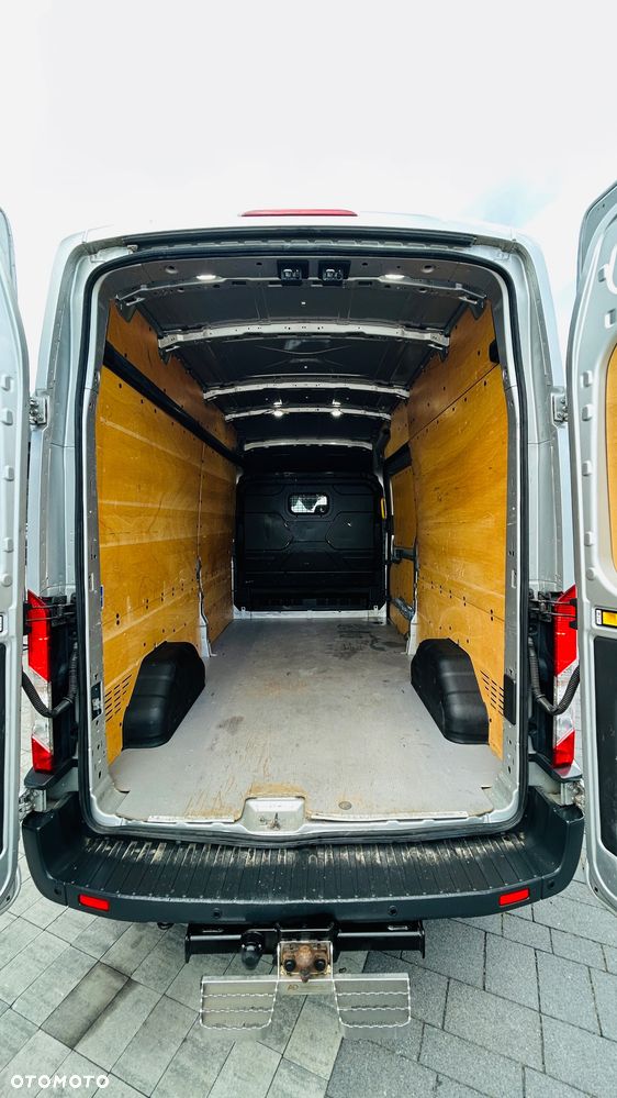 Ford Transit - 22