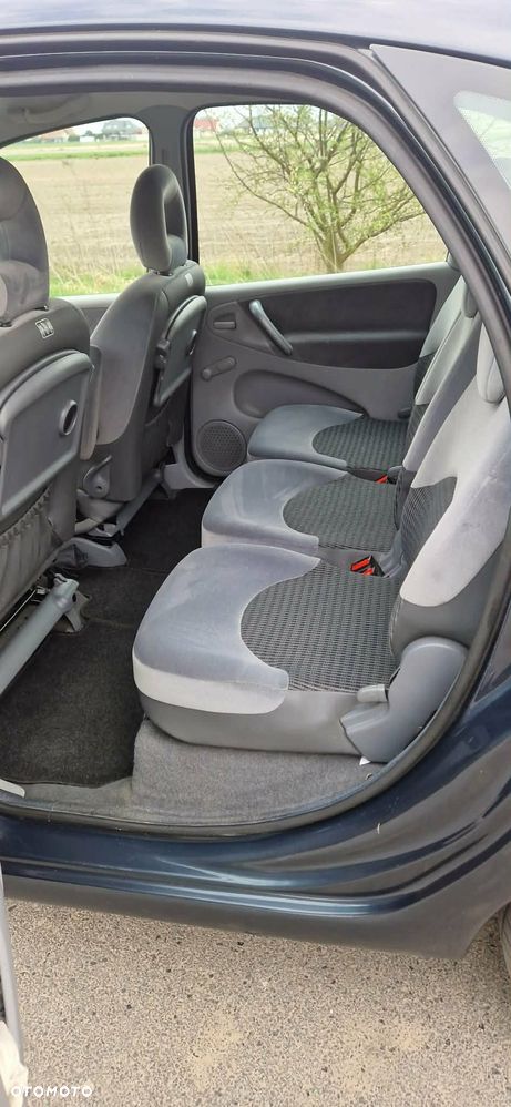 Citroën Xsara Picasso 1.6 HDI Exclusive - 12