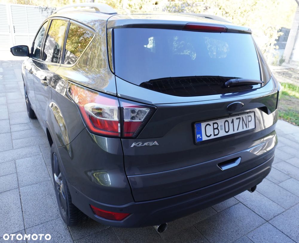 Ford Kuga 1.5 TDCi FWD Titanium - 10