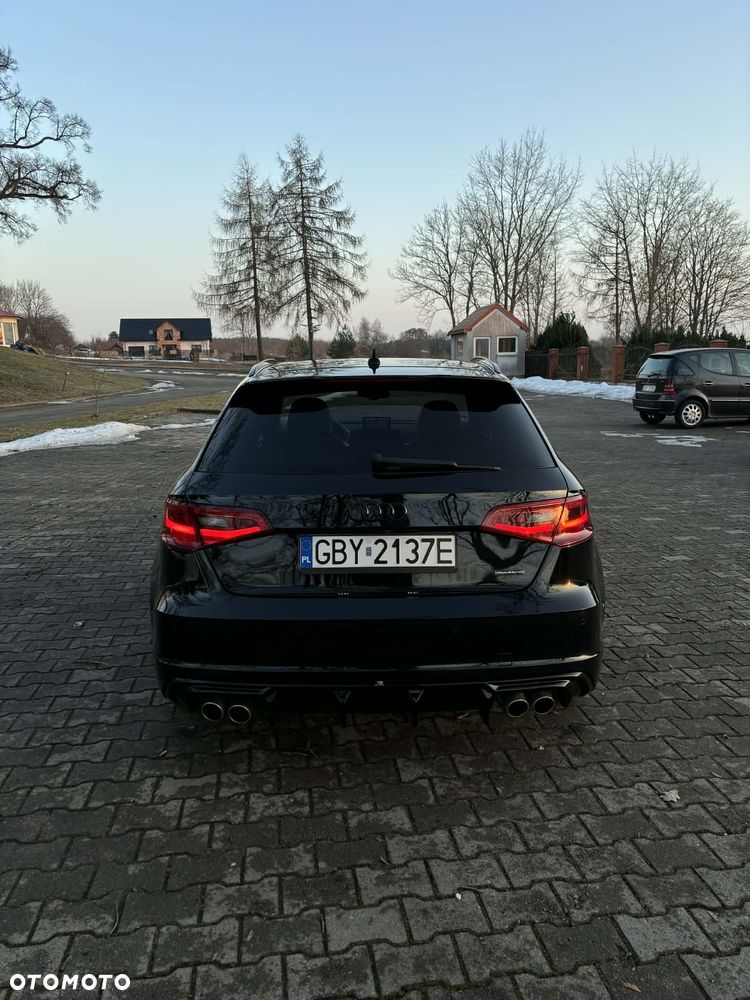 Audi A3 Sportback 2.0 TDI (clean diesel) quattro S tronic S line Sportpaket - 23