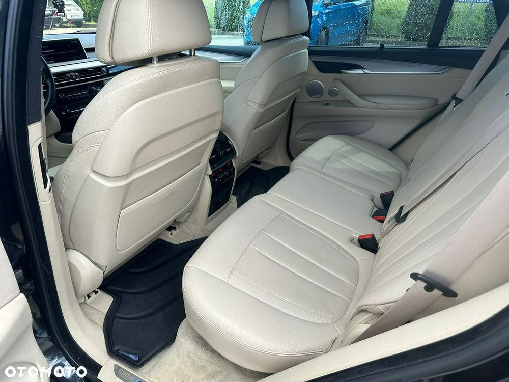 BMW X5 - 32