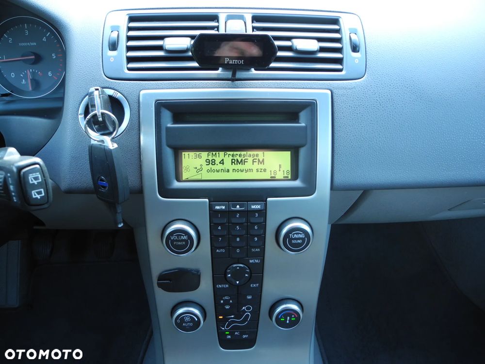 Volvo V50 - 9