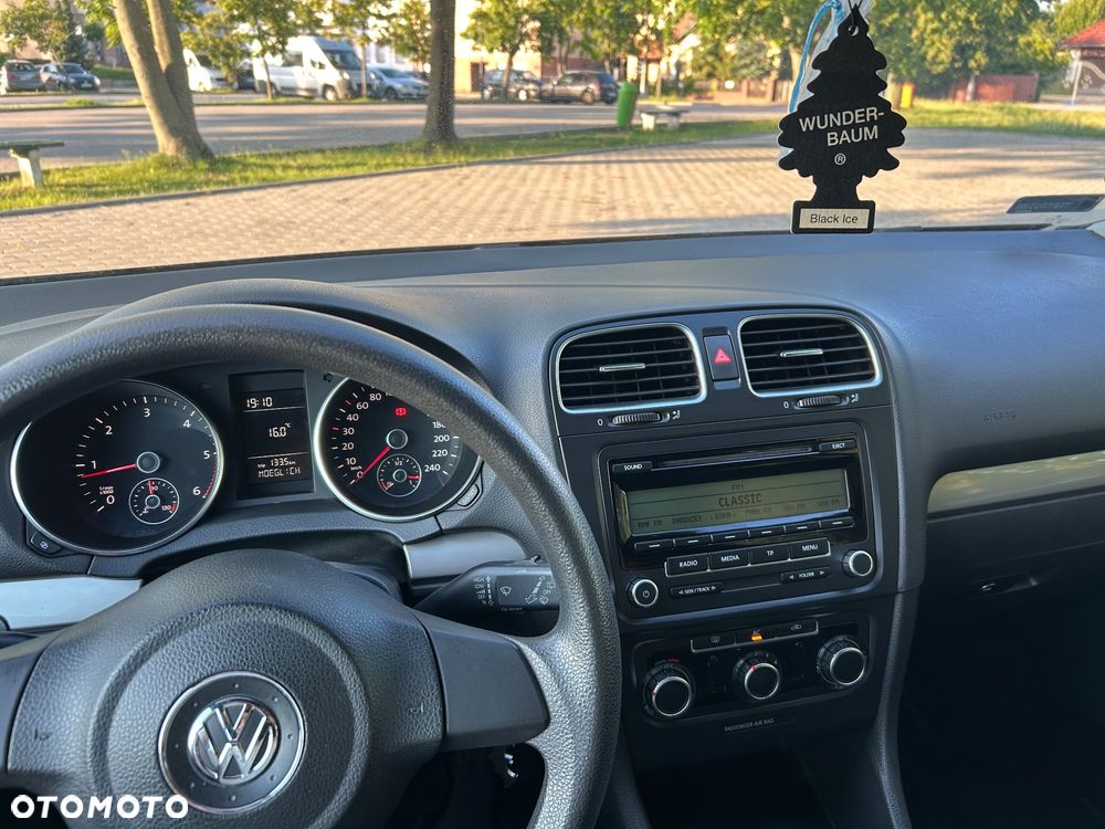 Volkswagen Golf 1.6 TDI DPF BlueMotion Technology Style - 15