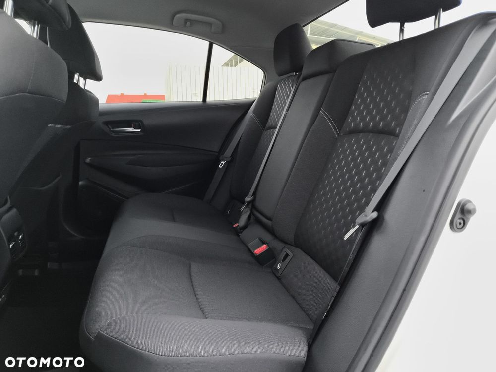 Toyota Corolla 1.8 Hybrid Style - 14