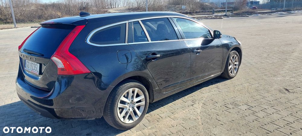 Volvo V60 - 4