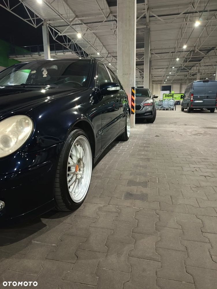 Mercedes-Benz Klasa C 180 Kompressor Classic Sport Edition - 3