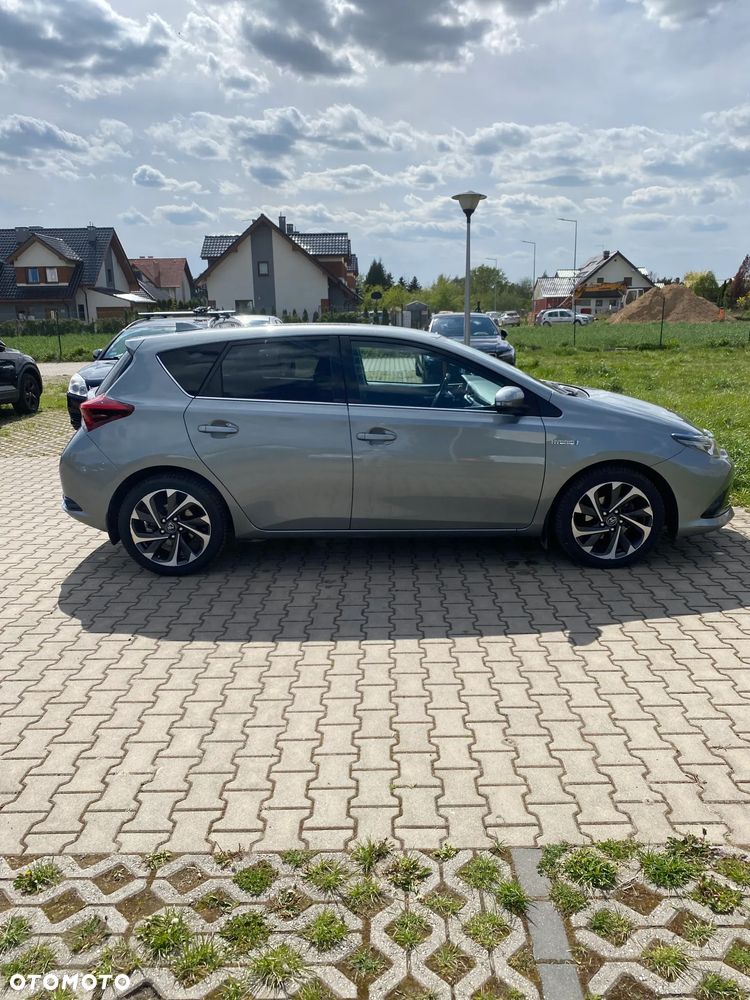 Toyota Auris - 5