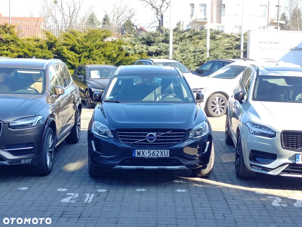 Volvo XC 60 D5 AWD Summum - 6