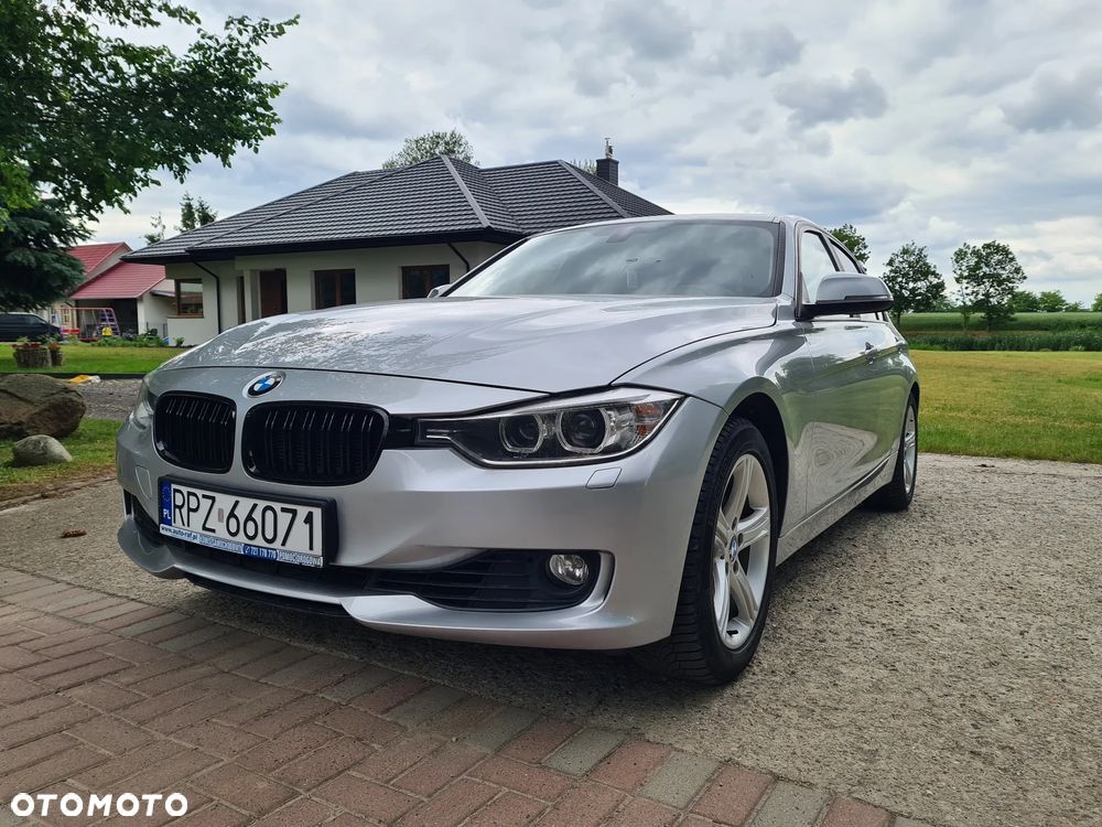 BMW Seria 3 - 1