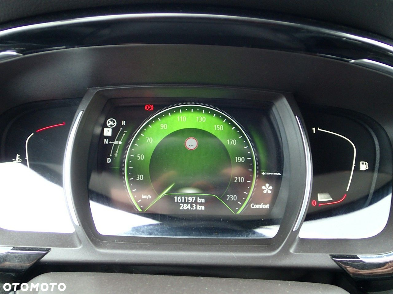 Renault Espace 1.6 TCE Initiale Paris EDC 7os - 16