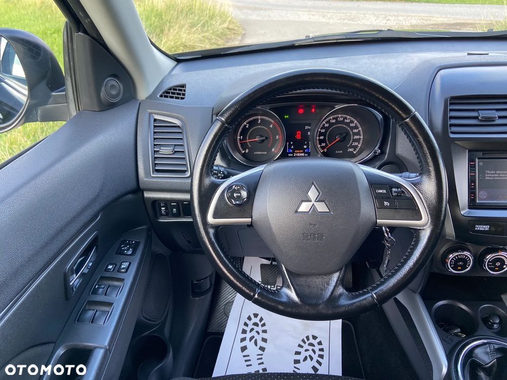 Mitsubishi ASX 1.8 DID Invite 4WD AS&G - 15