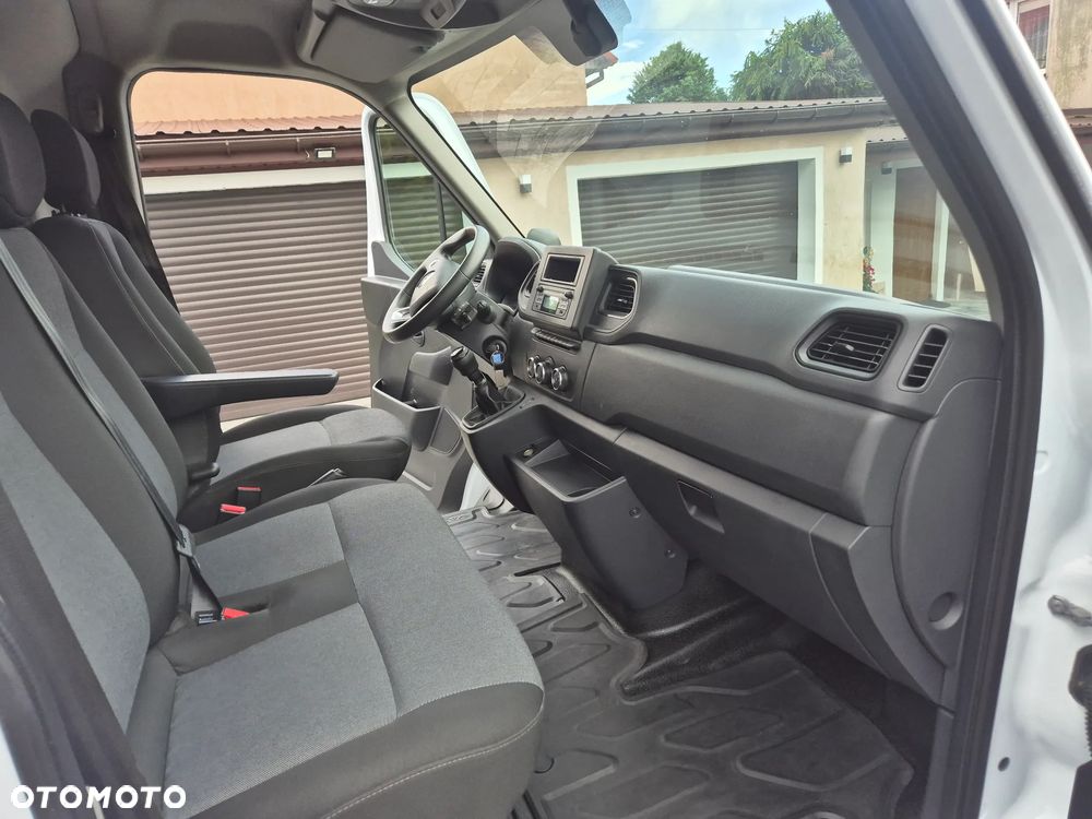 Renault Master - 13