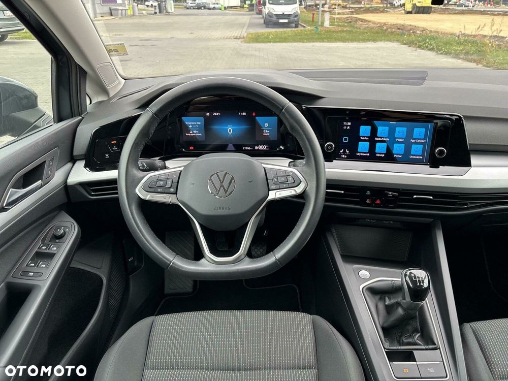 Volkswagen Golf - 17