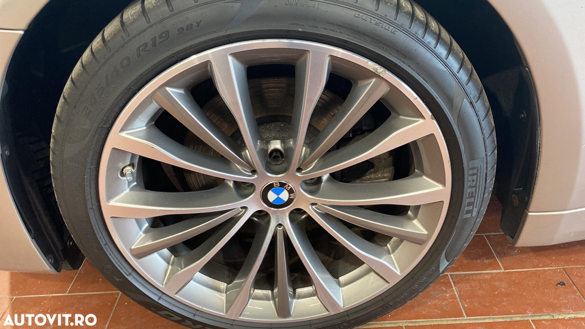 BMW Seria 5 520d xDrive AT - 10