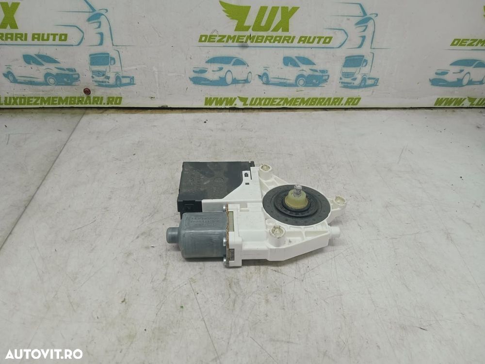 Motoras macara geam dreapta fata 0130822229 Volkswagen VW Golf 5 [200 - 1