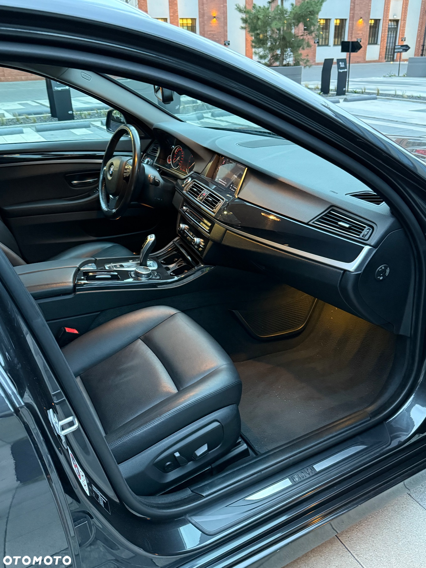 BMW Seria 5 520d Touring Luxury Line - 5