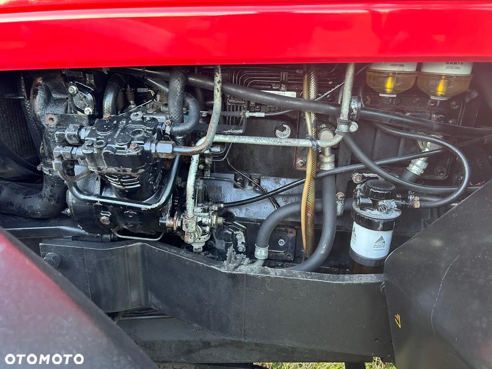 Massey Ferguson - 7