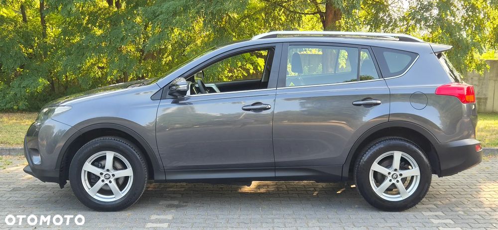 Toyota RAV4 2.0 D-4D Premium - 4