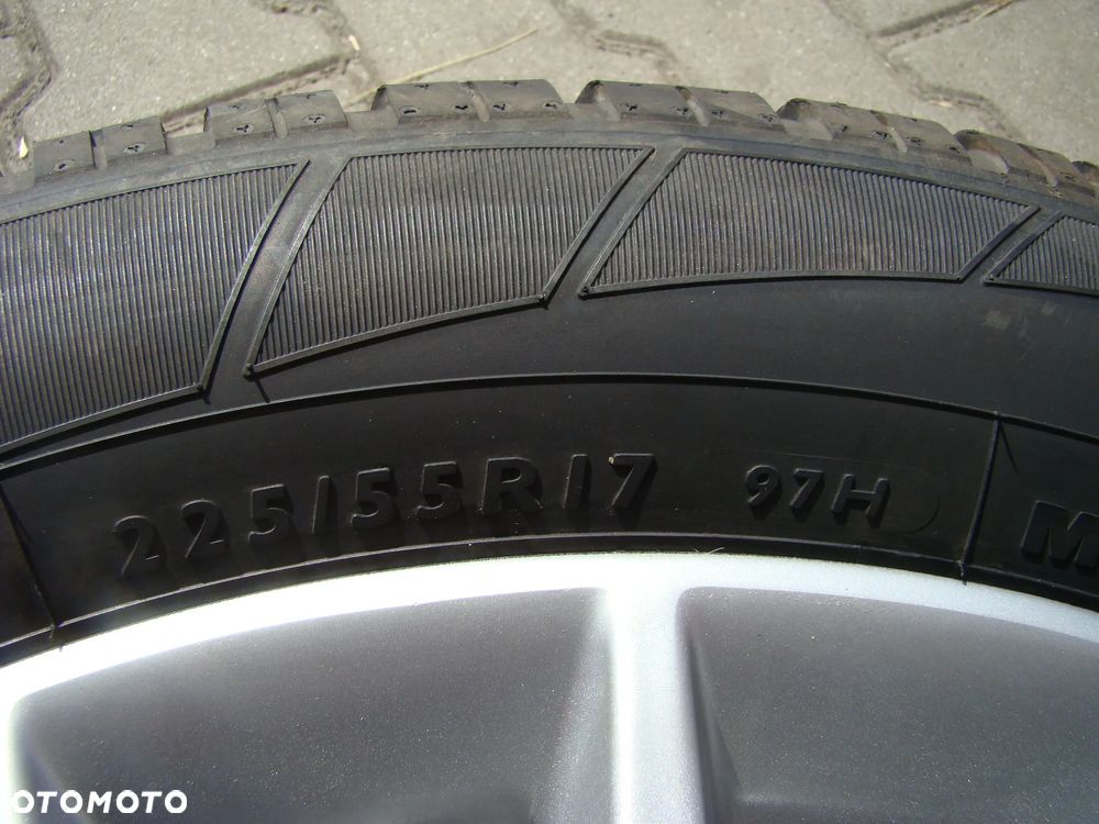 a96 5x120 VW Transporter Caravelle Multivan T5 T6 7jx17 opony zima - 10