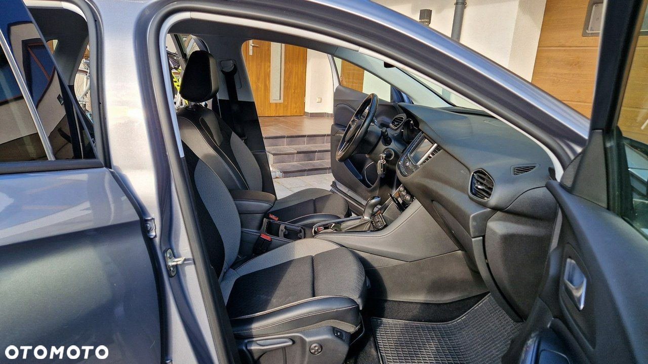 Opel Grandland X - 16