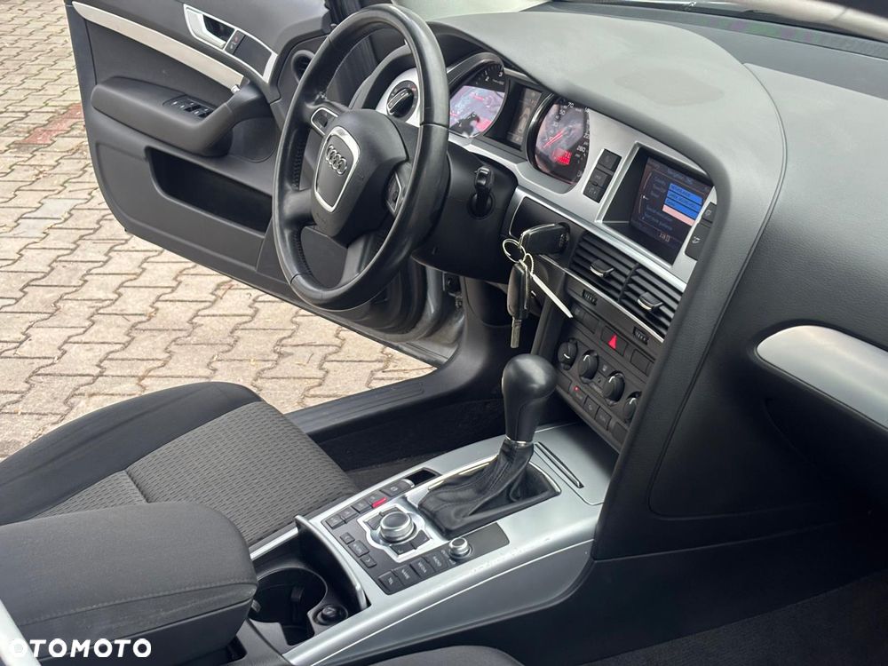Audi A6 Avant 2.0 TDI Multitronic - 29