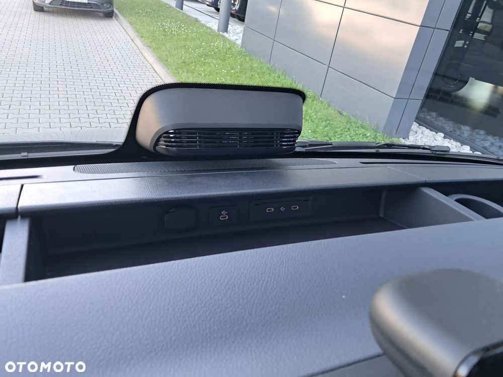Mercedes-Benz Sprinter 319 CDI Furgon PRO długi 4325 mm L3H2 - 27
