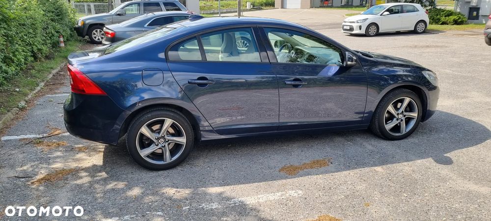 Volvo S60 D3 Summum - 8