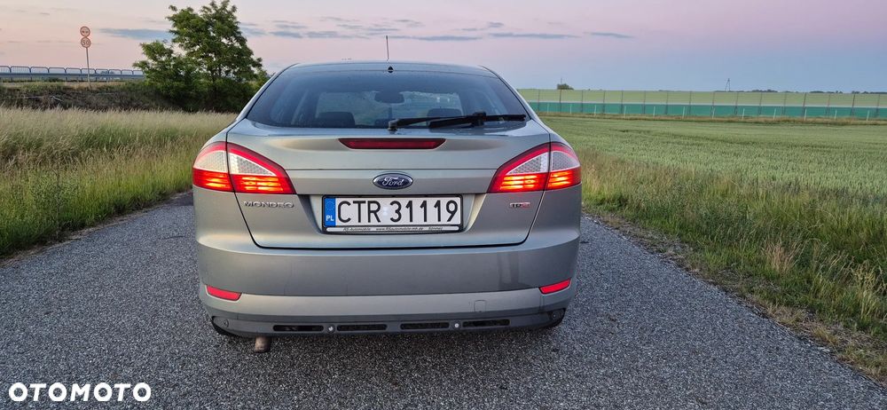 Ford Mondeo 2.0 TDCi Ambiente - 4