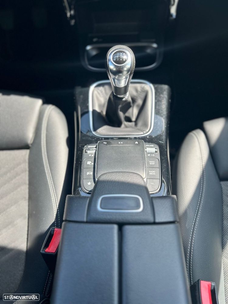 Mercedes-Benz A 180 d Progressive - 12