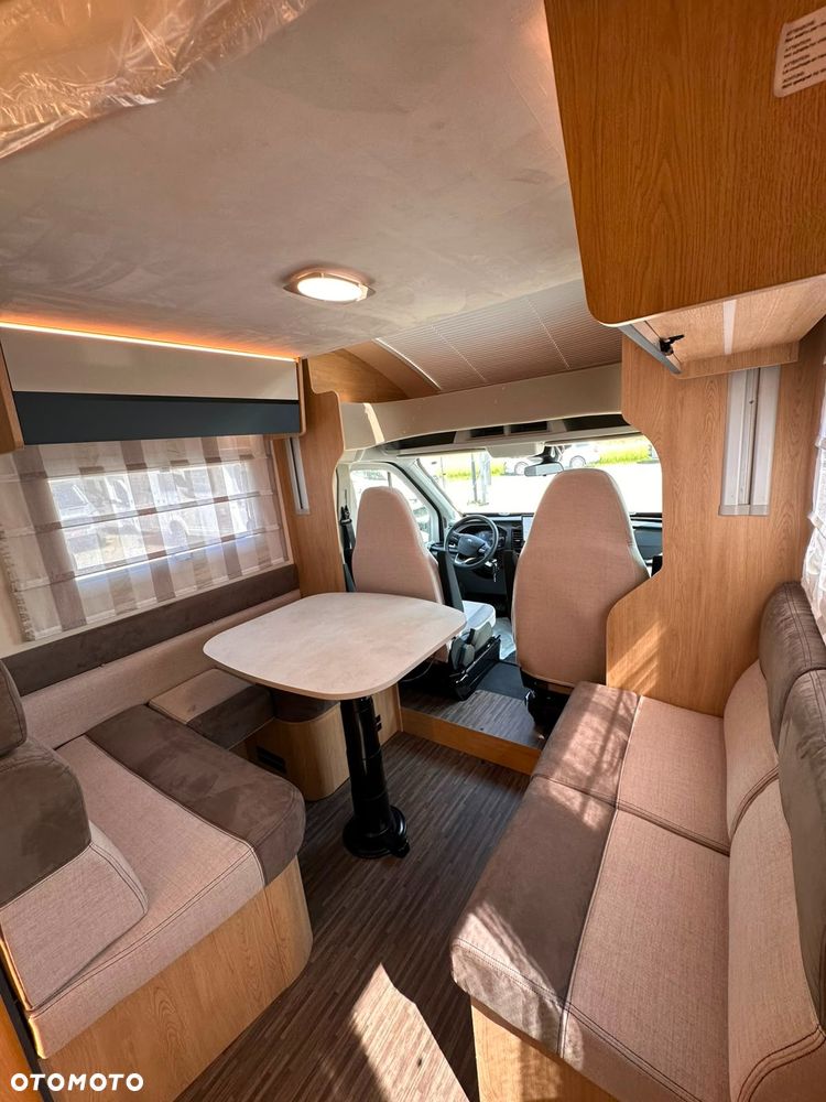 Ford Transit - 9