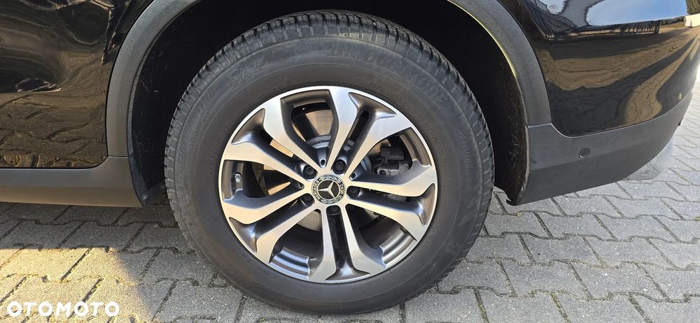 Mercedes-Benz GLC - 11