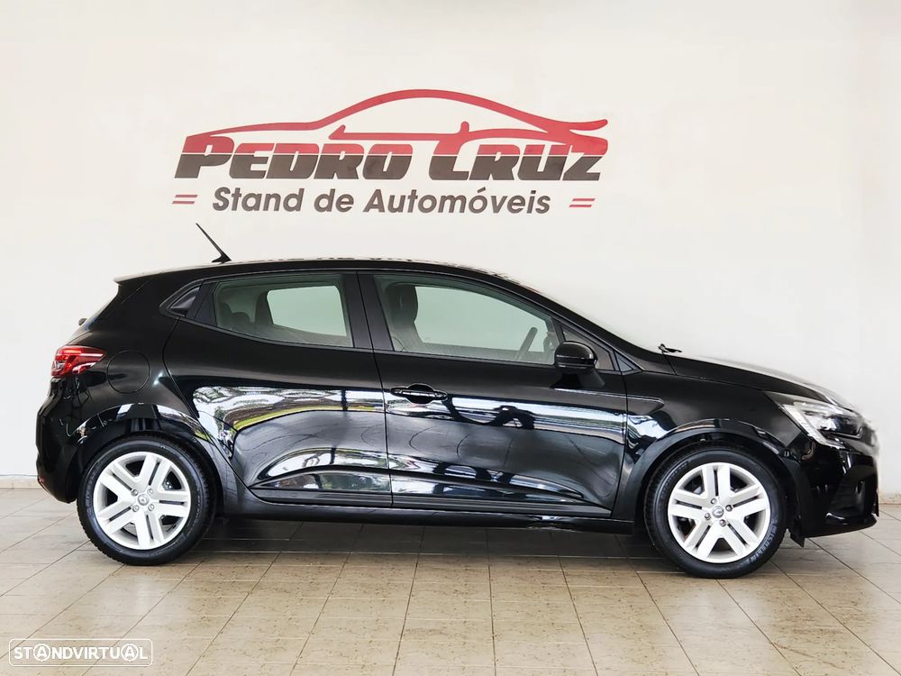 Renault Clio - 8