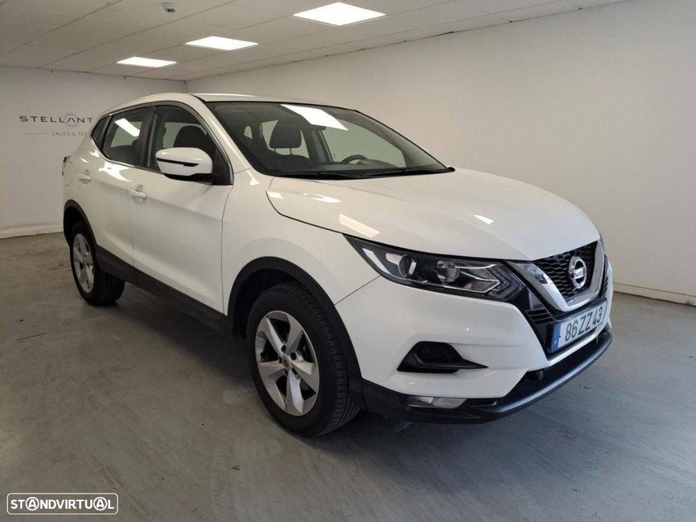 Nissan Qashqai 1.5 dCi N-Connecta - 3
