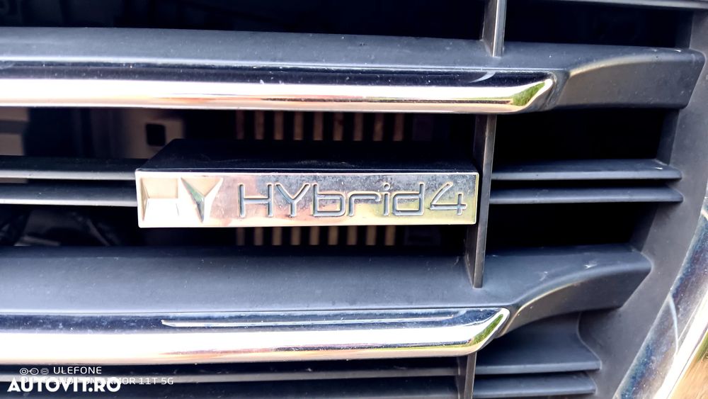 Peugeot 3008 Hybrid4 - 17